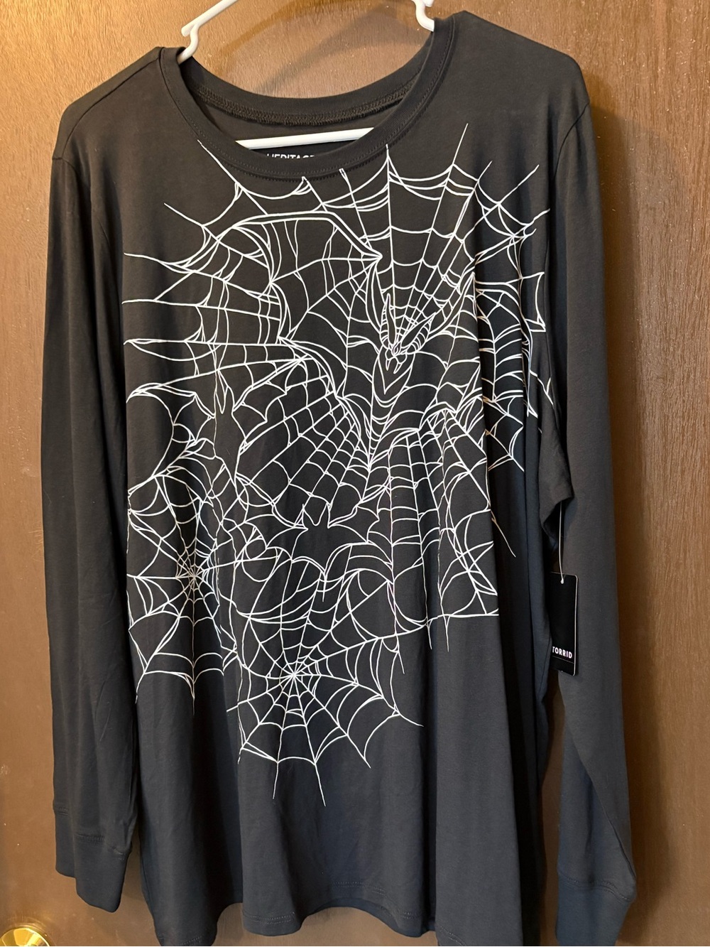torrid Black Long-Sleeve Shirt with White Spiderweb Graphic torrid size 2 NWT